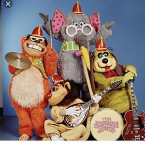 Meet your Posher, Alicia